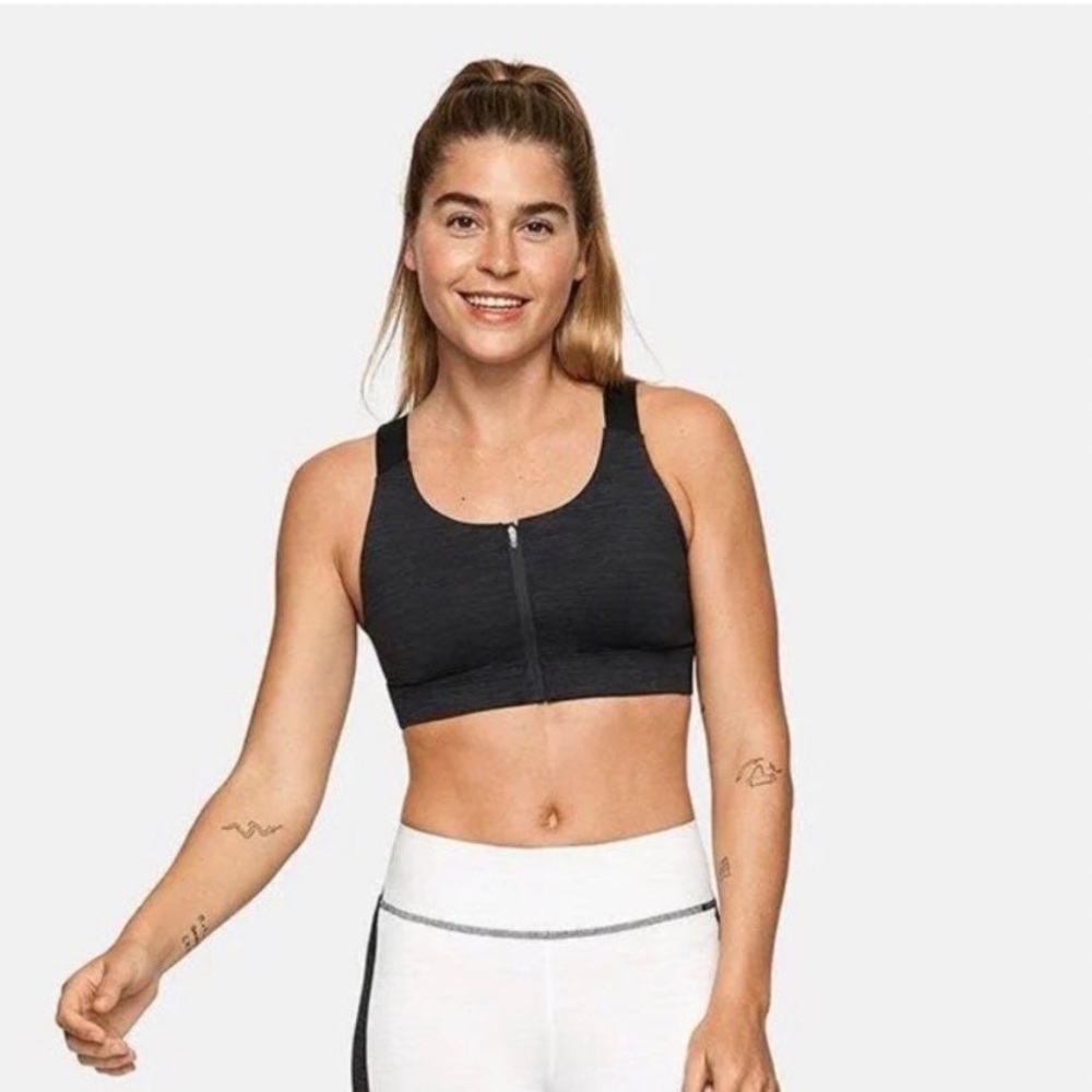 Outdoor Voices Powerhouse Bra - Size M